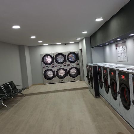 Charmant Duplex A 200M De La Cathedrale Apartment Liege Luaran gambar