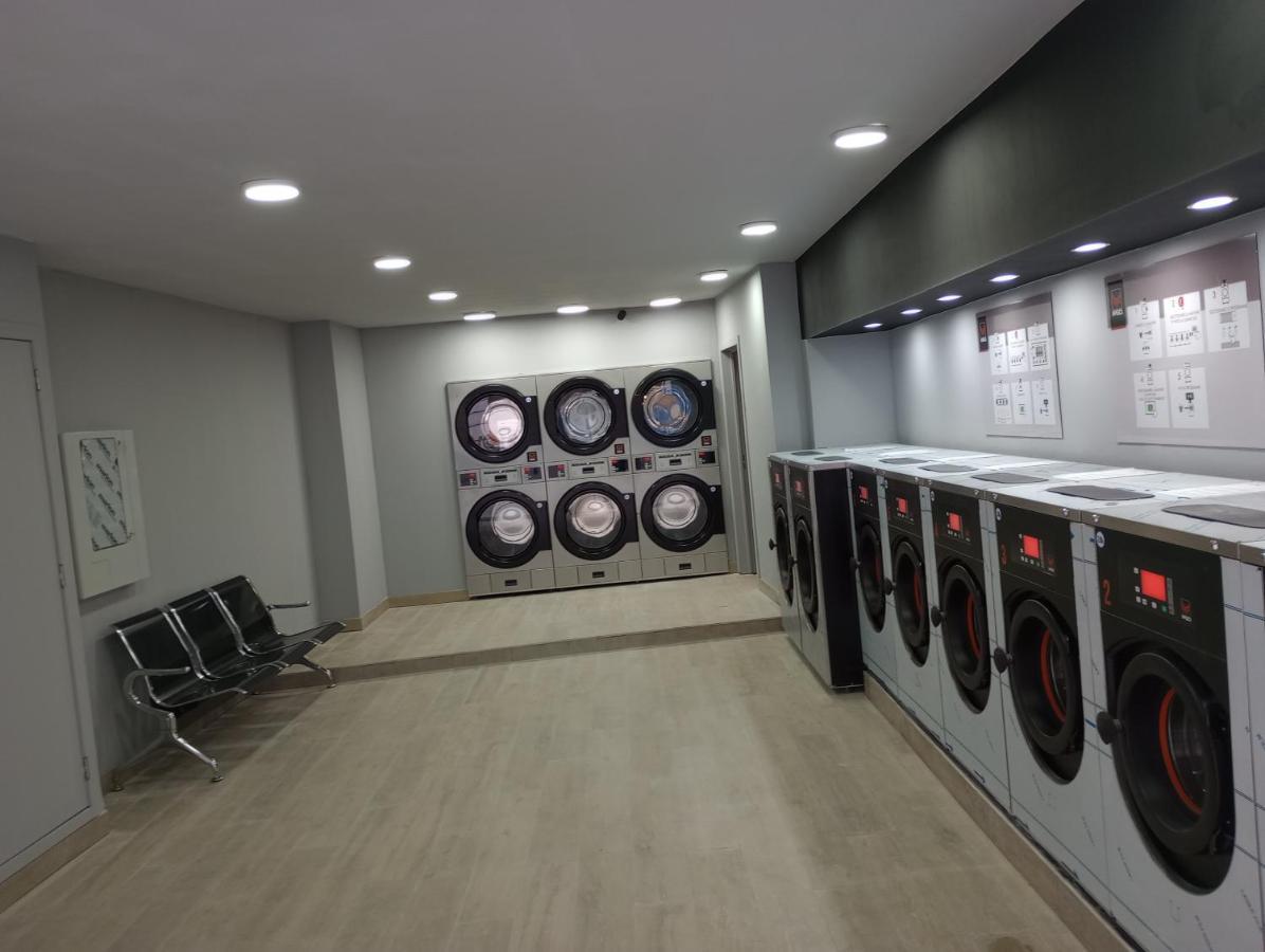 Charmant Duplex A 200M De La Cathedrale Apartment Liege Luaran gambar