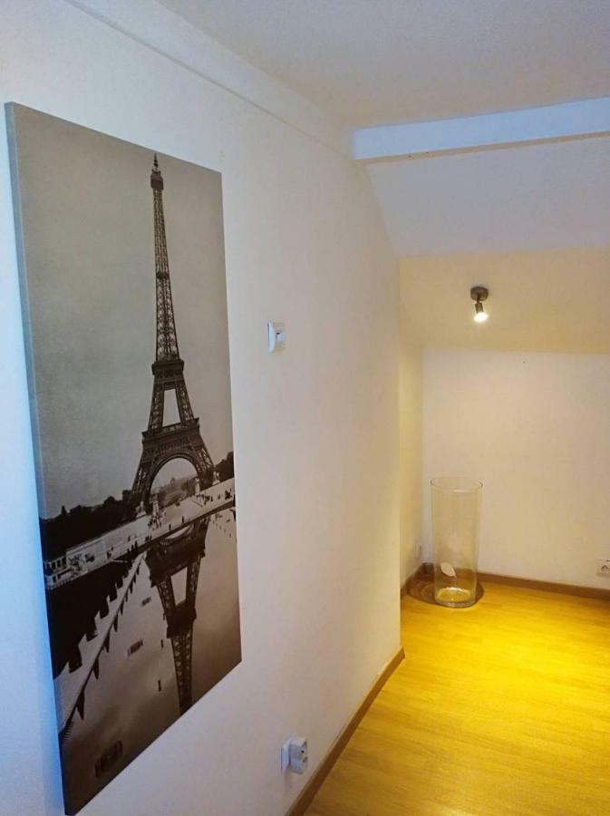 Charmant Duplex A 200M De La Cathedrale Apartment Liege Luaran gambar
